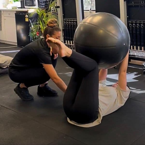 Hip mobility treatment at Move Physiotherapy